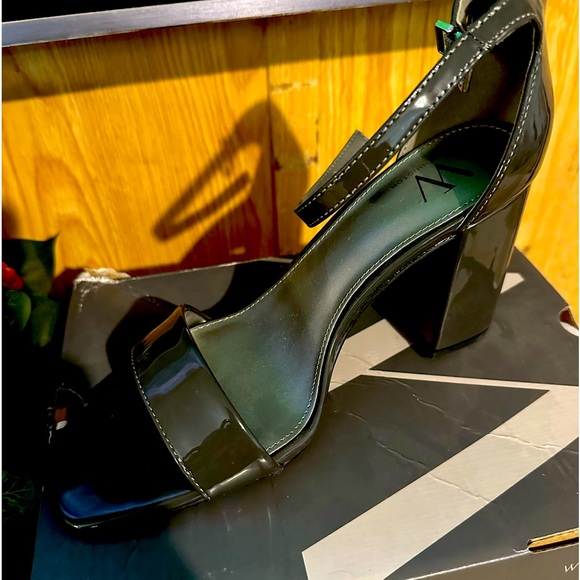 High heels from JCpennys brand new grey color shiny - Picture 1 of 1